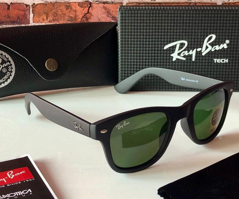 New Stylish Green  wayfer  Square Sunglass For Unisex